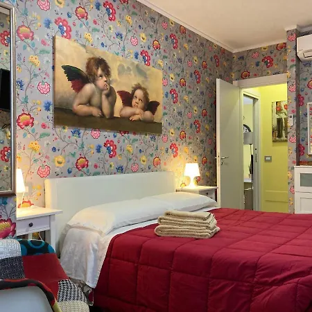 Paris Bed and breakfast